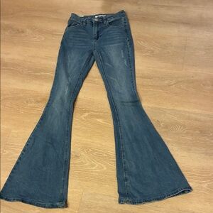 Almost Famous Blue Bell Bottoms Hippie  Jeans Never Worn Size 25 Y2K